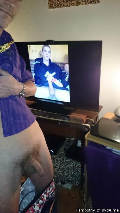 wow

gorgeous sexy cock & nice background on the tv,, what