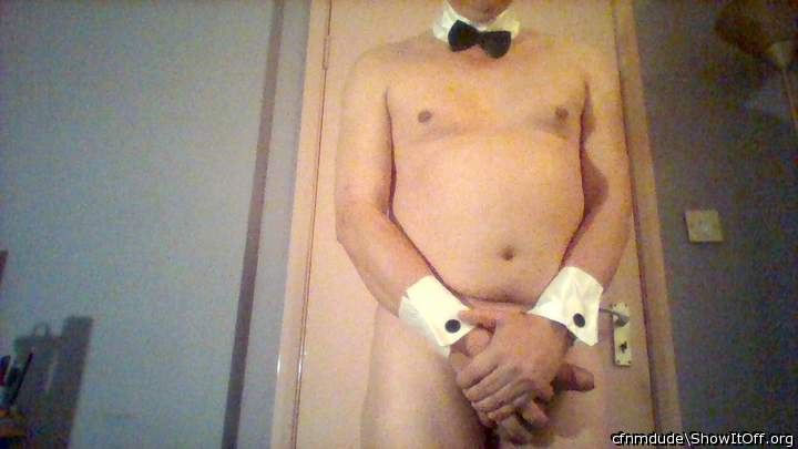 Any Ladies need a naked butler