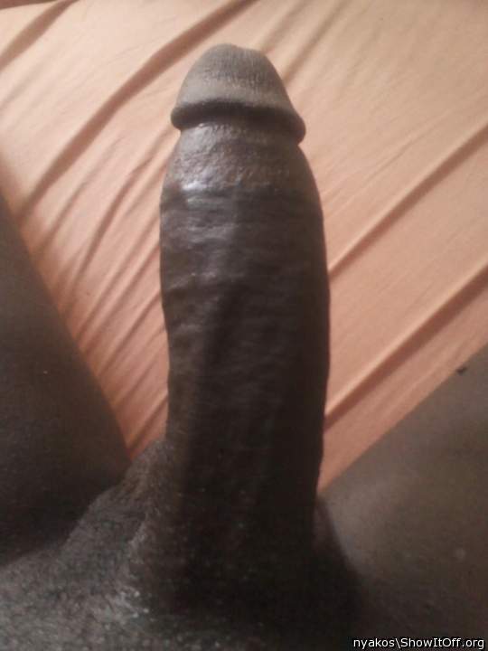 Showing a sexy african penis. 