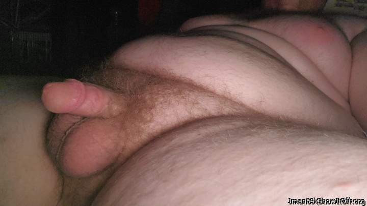 I like your cock and large balls !!!