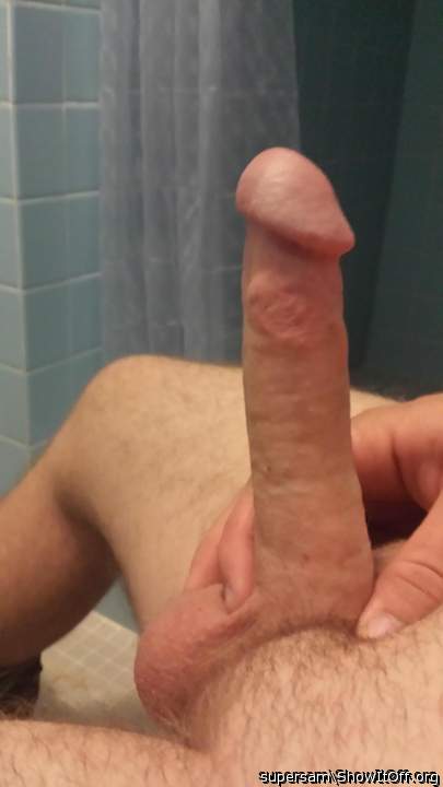 Wow yesss.  Hot cock indeed 