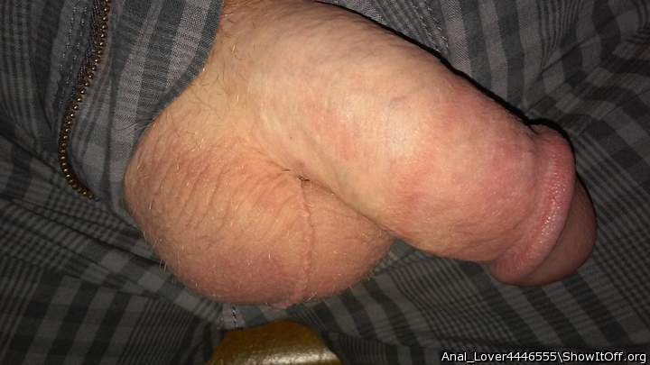 Photo of a middle leg from Anal_Lover4446555