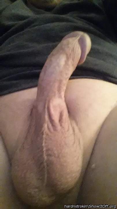 Mmmmm, love a smooth hard curved cock. I would love to suck 