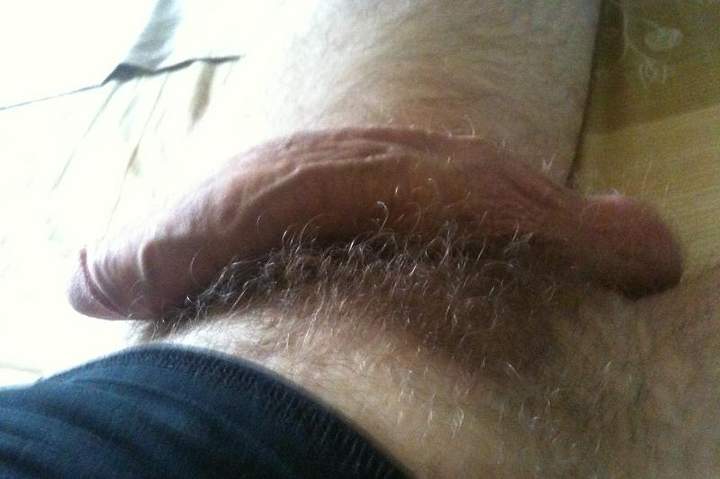Nice and hairy
I was first to comment this pic  
Love all 