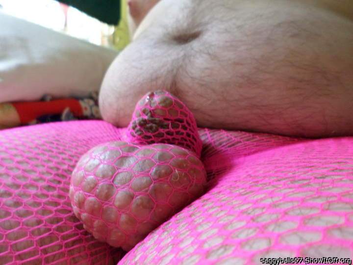Pink fish net big balls small dick - [5-17-14-5539]