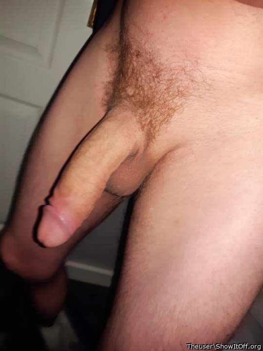 I'd love to make this dick straight up erect!