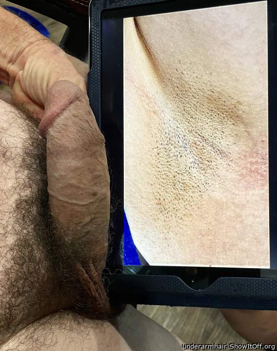 Patch of armpit hair stubble makes my cock so hard!
