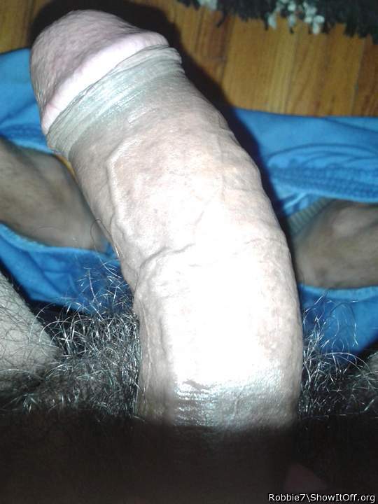 Photo of a pecker from Robbie7