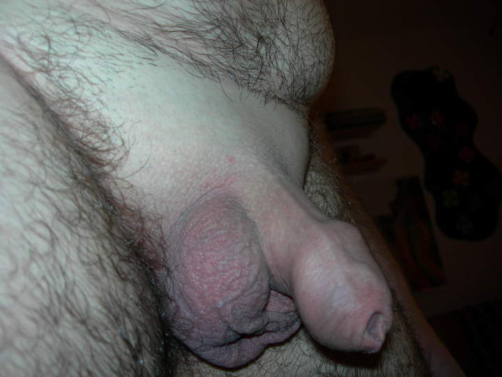 Great looking Cock.. Sexy 4skin ..   