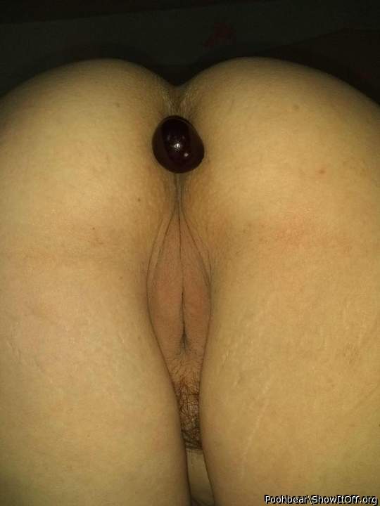 Photo of a pecker from Poohbear