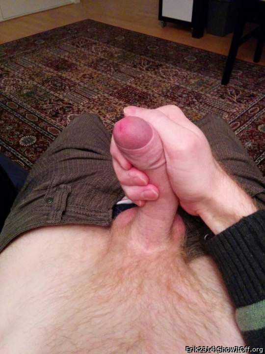 Mmmmm,lekkere geile pik!!!!   