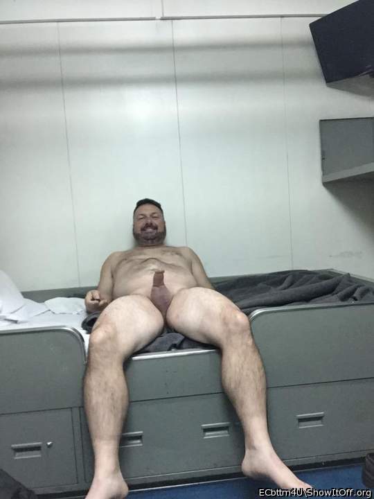 Photo of a third leg from ECbttm4U