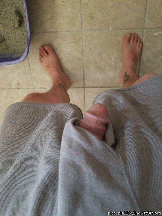 Photo of a hot dog from bicouple166