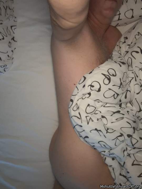 Photo of Man's Ass from Mshuttle