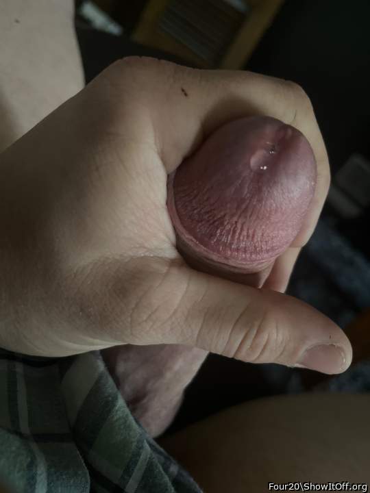 i want that drop rubbed all over my clit &#129402;