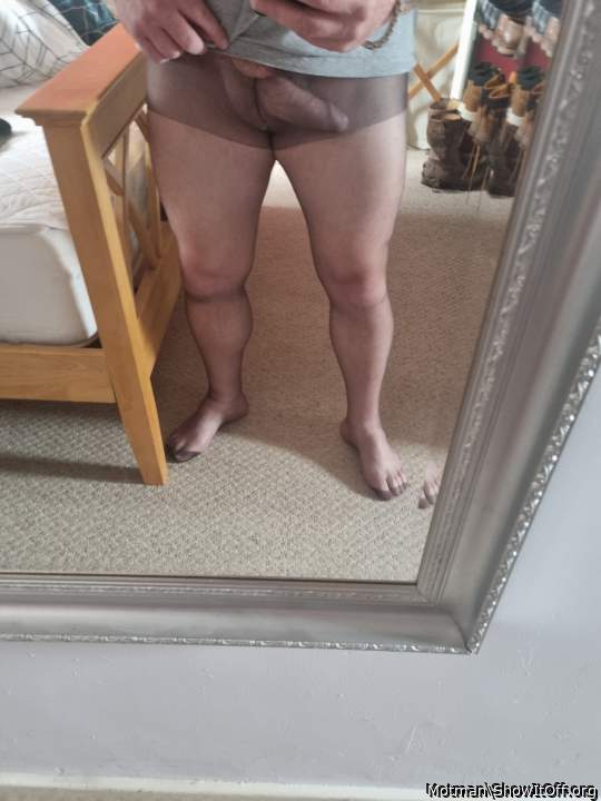 Mmmm,makes my cock hard!!!!!   