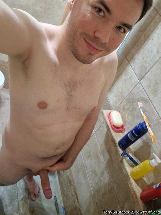 Nice cock I would love to lick it like a loli pop and suck i