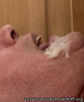Cumshot on my mouth