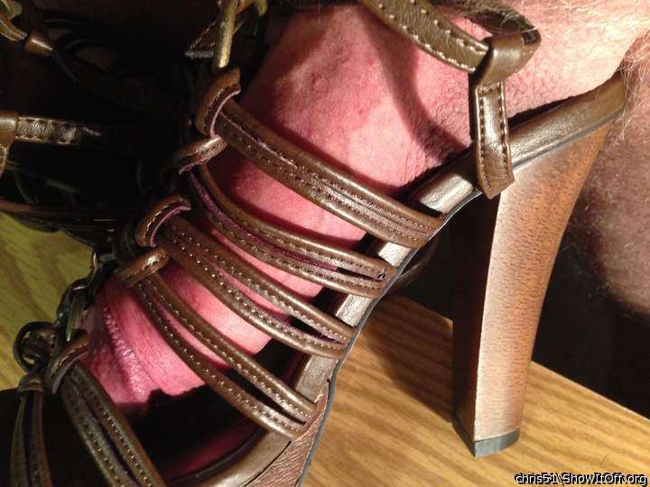 So sexy,  I want to take it out and suck it.  
