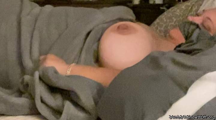 I would love to suck that tit....stunning 