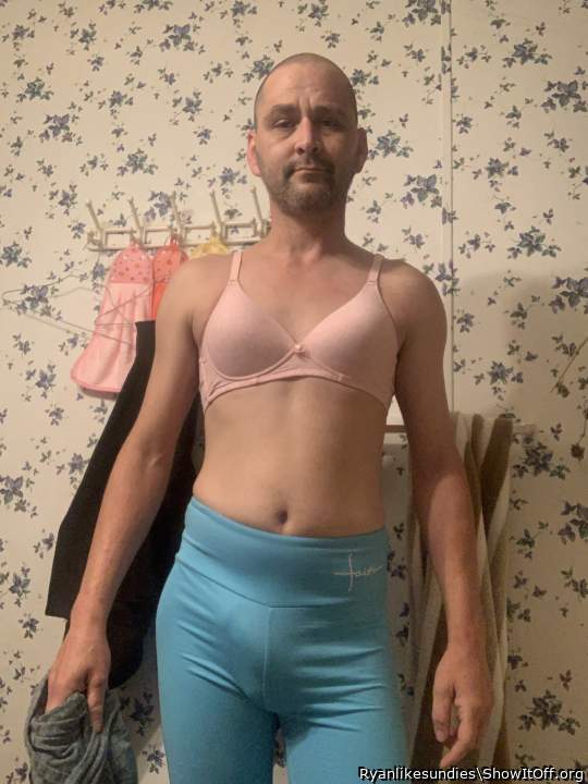 Photo of a bald-headed mouse from Ryanlikesundies