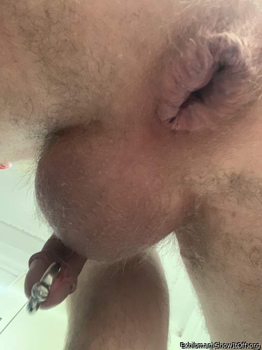 Need a big, thick exhibitionist cock to fill my mancunt