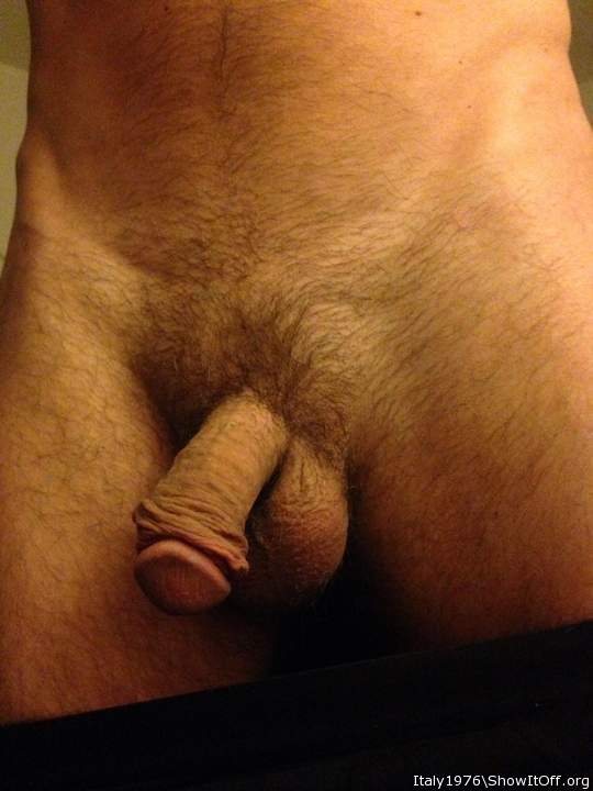    kiss your penis and love !!!!!!!! 