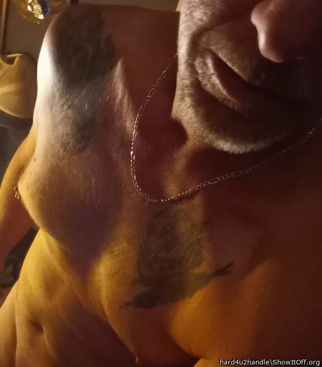 Photo of a bald-headed mouse from hard4u2handle