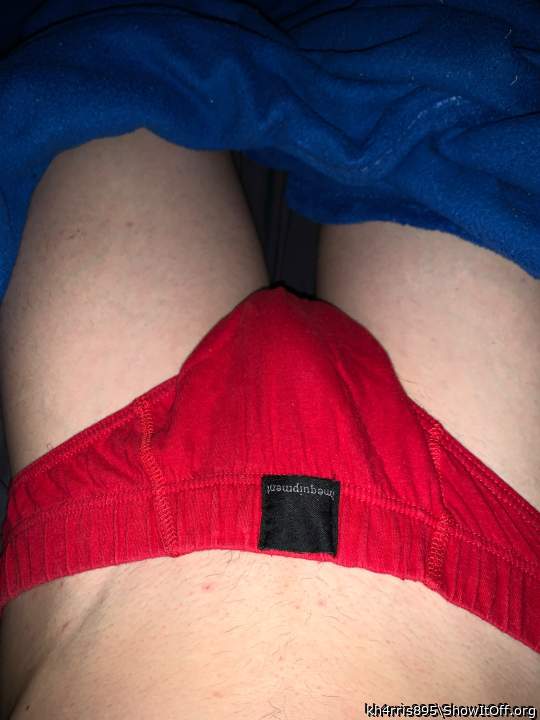 Photo of a bald-headed mouse from kh4rris895