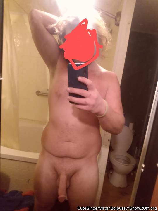 Photo of a hot-rod from CuteGingerVirginBoipussy