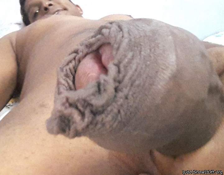 mmmm so close, it's like I can almost lick him, very hot    