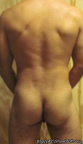 Nice nude ass    