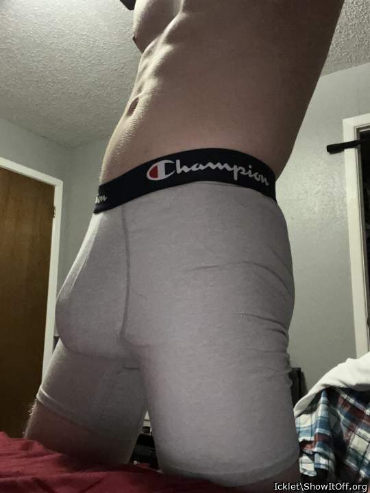 awesome bulge and abs 