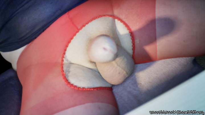 Photo of a hot dog from smoothbicock