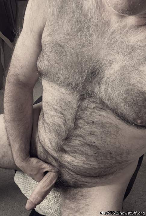 Wow nice sexy hairy body!