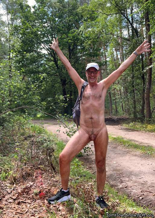 Hans Juergen Kunze nude hiking
