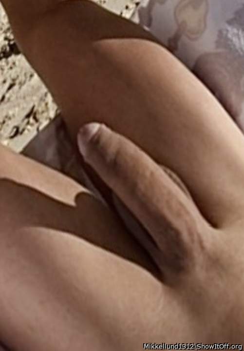 Almost caught for showing my dick in public