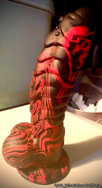 Red/Black Dragon - 7x6x2 (4)