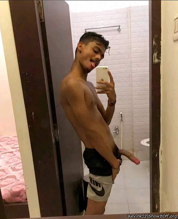 Photo of a purple headed monster from Kevink12