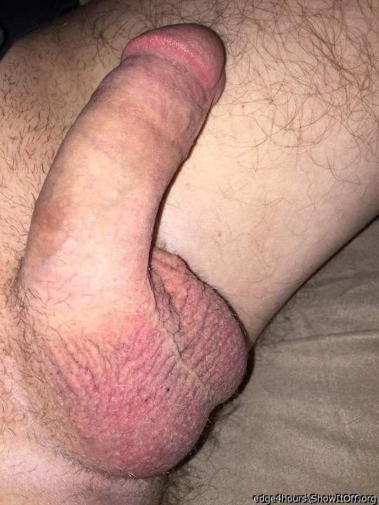 Mmmmmmm very nice cock u have
