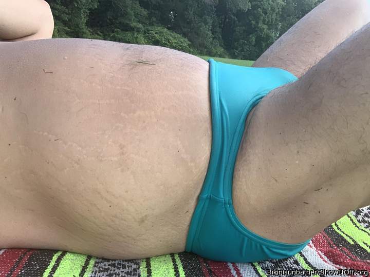 Photo of a schlong from Bikinisunbather