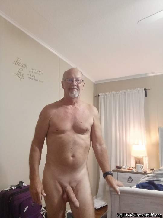 Photo of a wiener from Ag8324