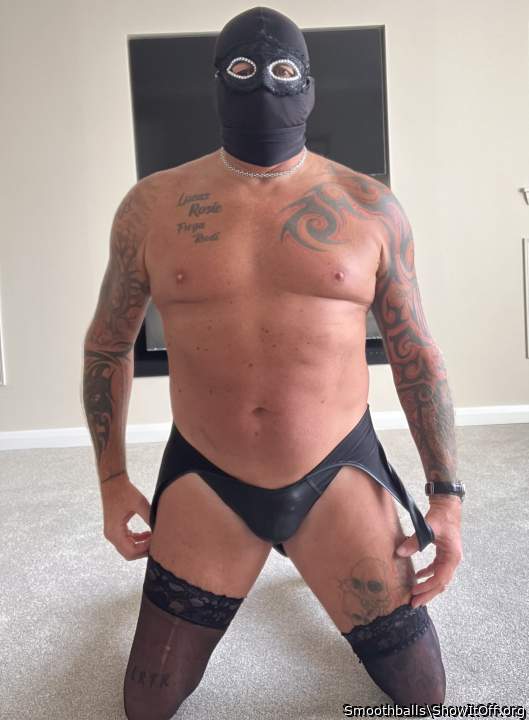 Pure sexiness all dressed up and ready to play  