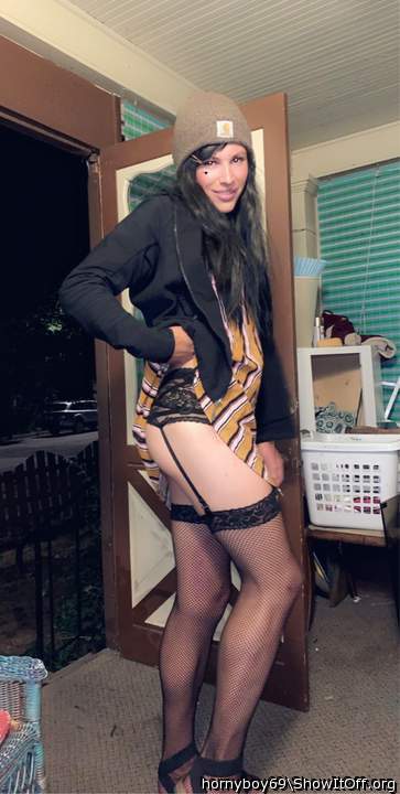 Fuck I'd love to play with you.    