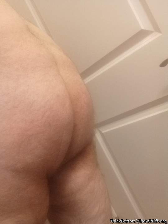 Photo of a short leg from ThickBottom