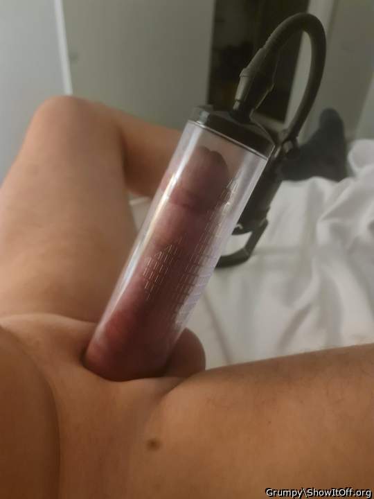 This is super sexy! love to walk in on you like this totally
