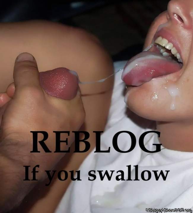 I LOVE SUCKING COCK I SWALLOW ALL SPERM I LOVE BLACK COCK I 
