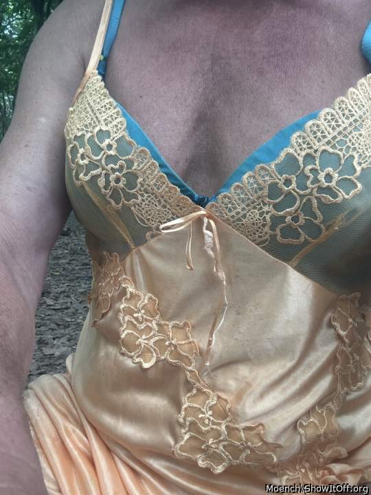 So beautiful. So smokin sexy Hot