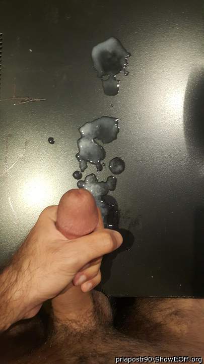 wow! super cummy pic. Makes me so hard looking at it!!!