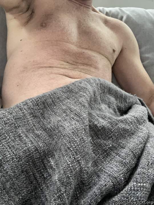 Even with you halfway covered, still fucking sexy hot!